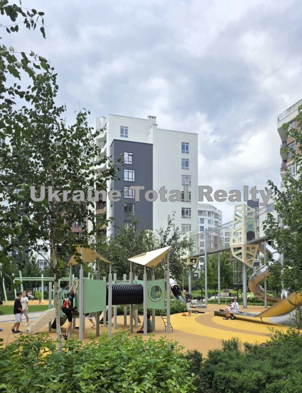 IRPIN': 2-room apartment 77 sq m with balcony in the Synerhiya City complex