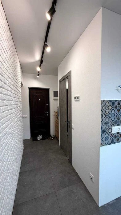 2-room apartment for sale near the metro 1 minute