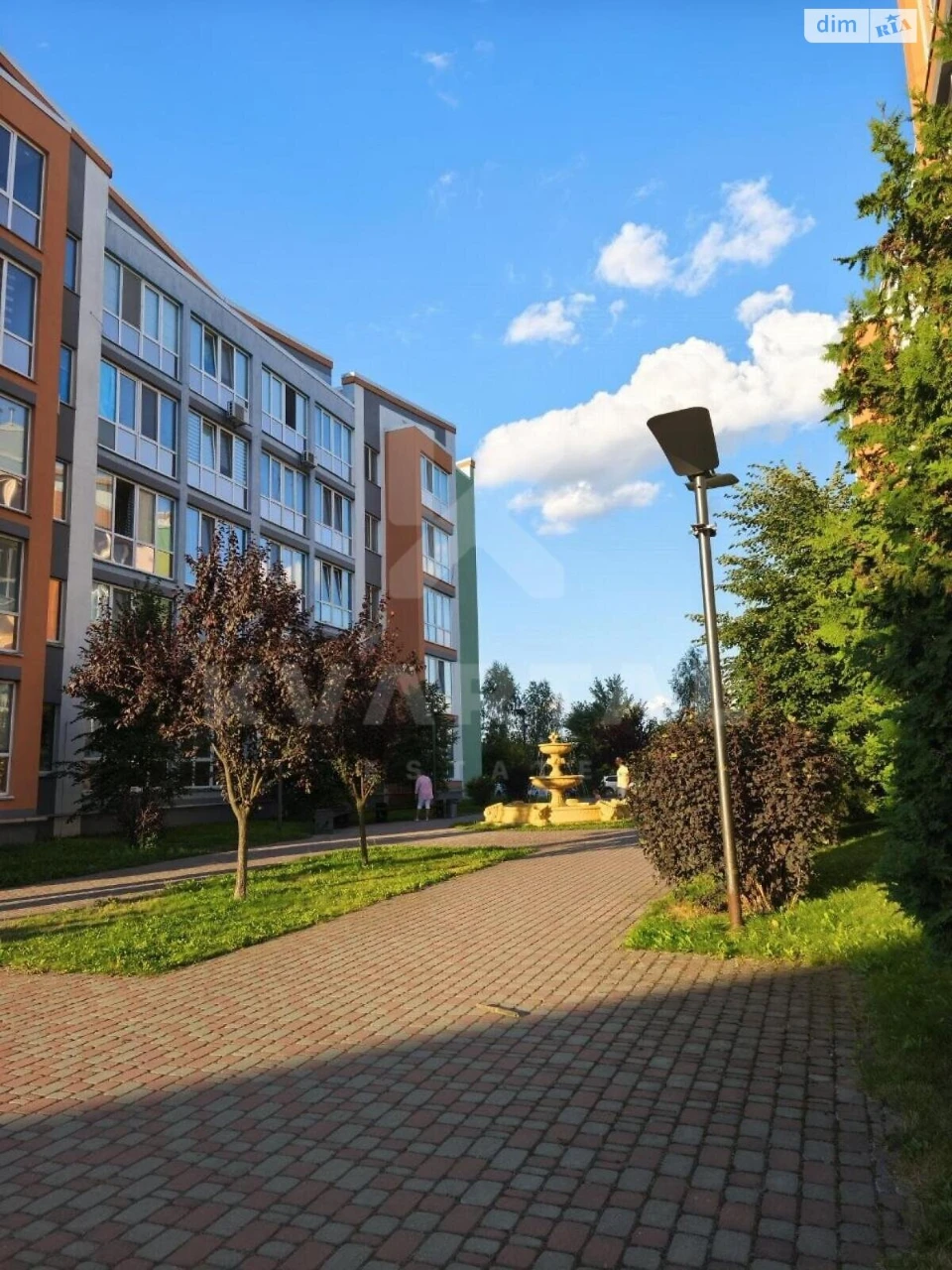 Продаж Квартира