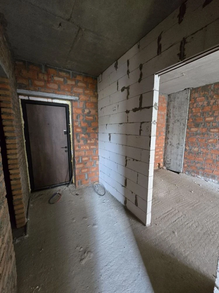 Urgent Sale 1BR 43 sq m Taxes 2% State Programs Yes