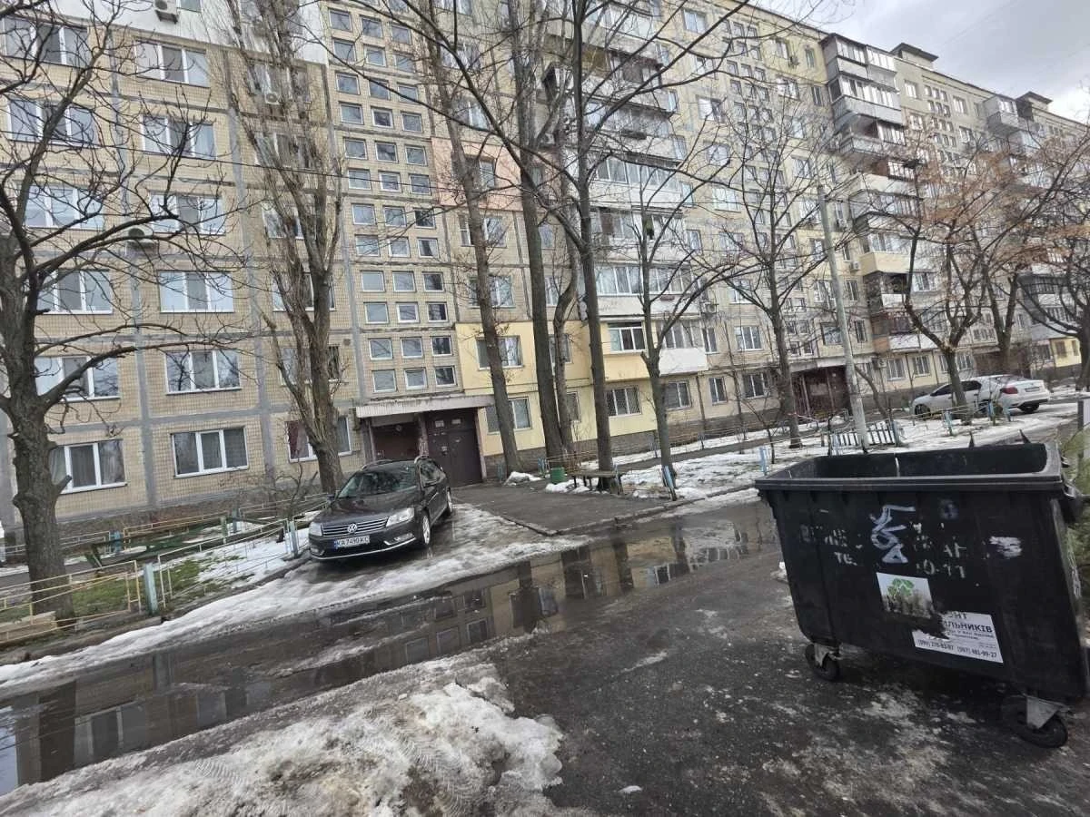 Sale of a 3-room apartment of 68 m², 10th Severno-Ozerny lane