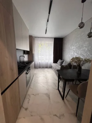 For Sale 1-room Apartment with Renovation in ЖК Молодість Набережна