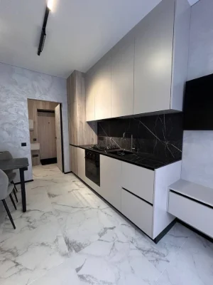 For Sale 1-room Apartment with Renovation in ЖК Молодість Набережна