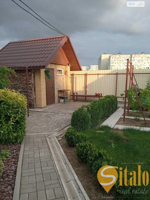 House for sale in Khortytskyi district (037)