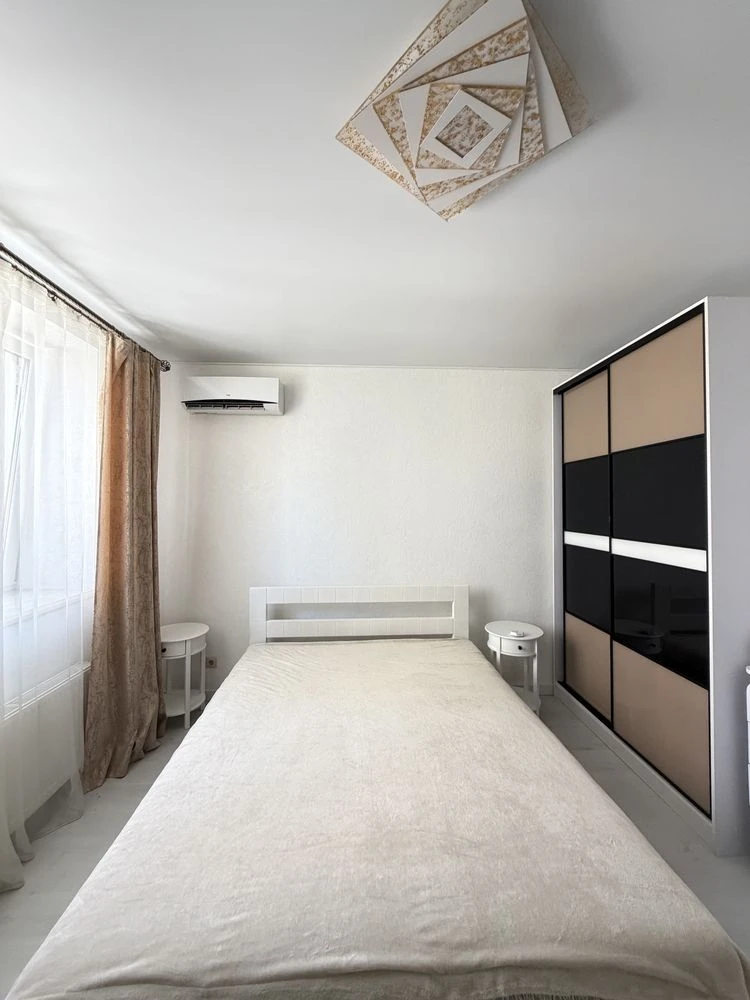2-room apartment in a well-developed area, fully equipped! GAS,