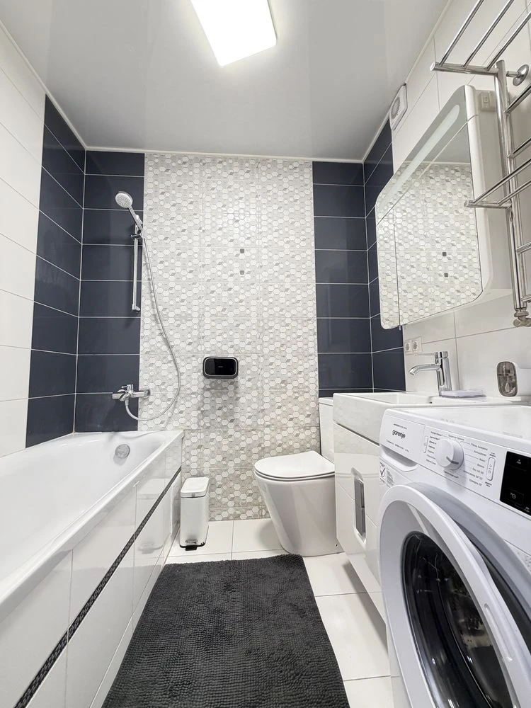 2-room apartment in a well-developed area, fully equipped! GAS,