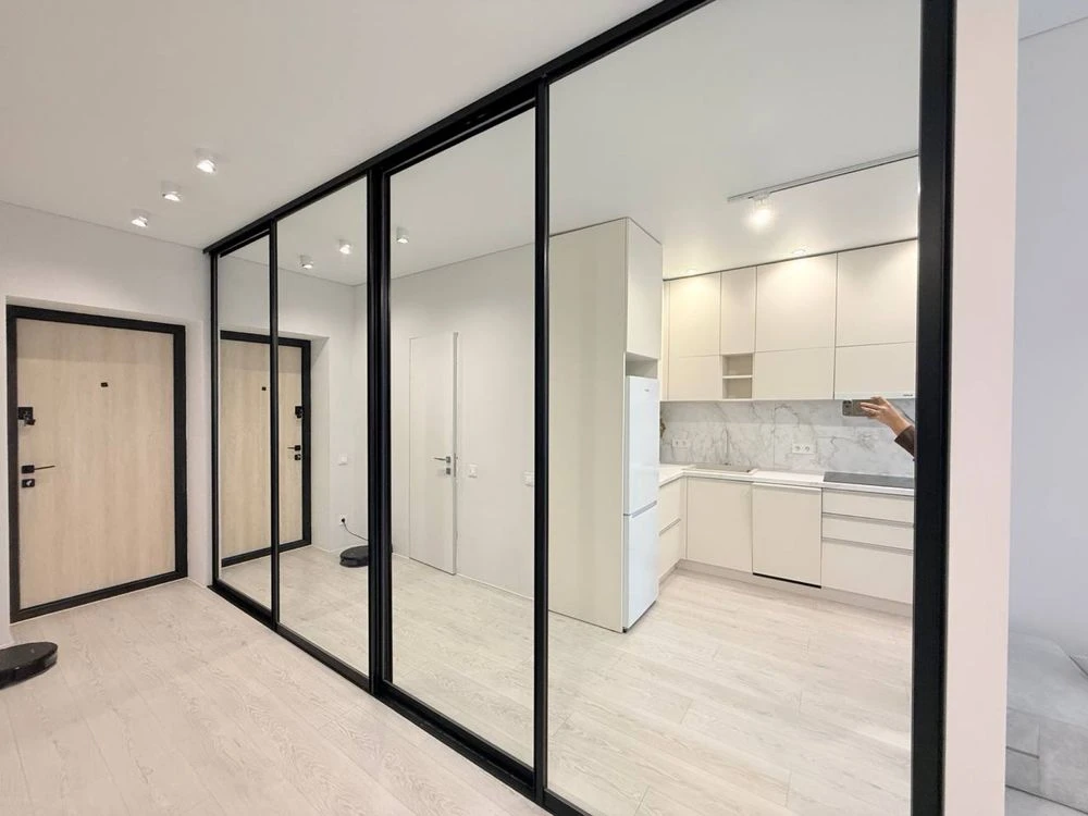 Studio apartment with quality renovation in ЖК Молодість