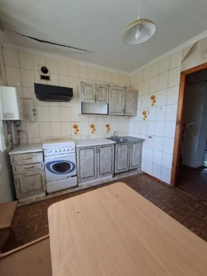 For Sale: 4-room apartment! Minimal paperwork