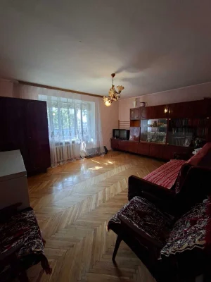 For Sale: 4-room apartment! Minimal paperwork