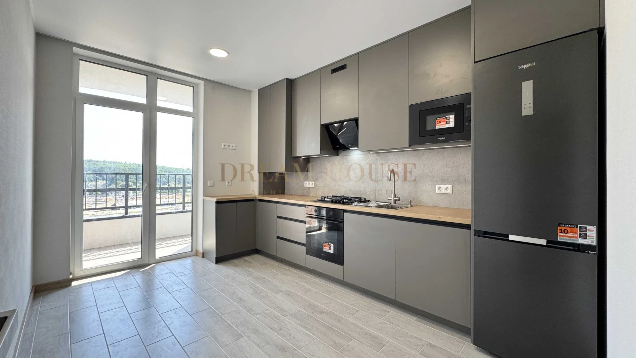 Synergy City. Full 1-bedroom apartment with a dressing area