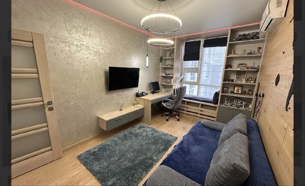 Irpin 2-bedroom apartment 80 sq.m - Monolithic Frame Construction
