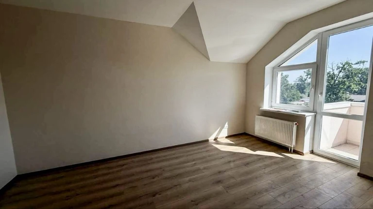 Ipin', 1-room apartment with renovation! Balcony! GAS! 2 оформлення