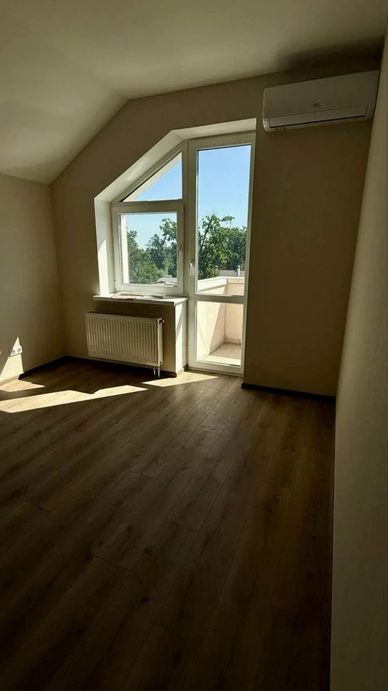 Ipin', 1-room apartment with renovation! Balcony! GAS! 2 оформлення