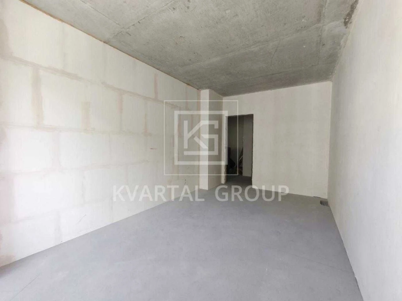 Sale of a 3-bedroom apartment in residential complex "Central 2" with maximum