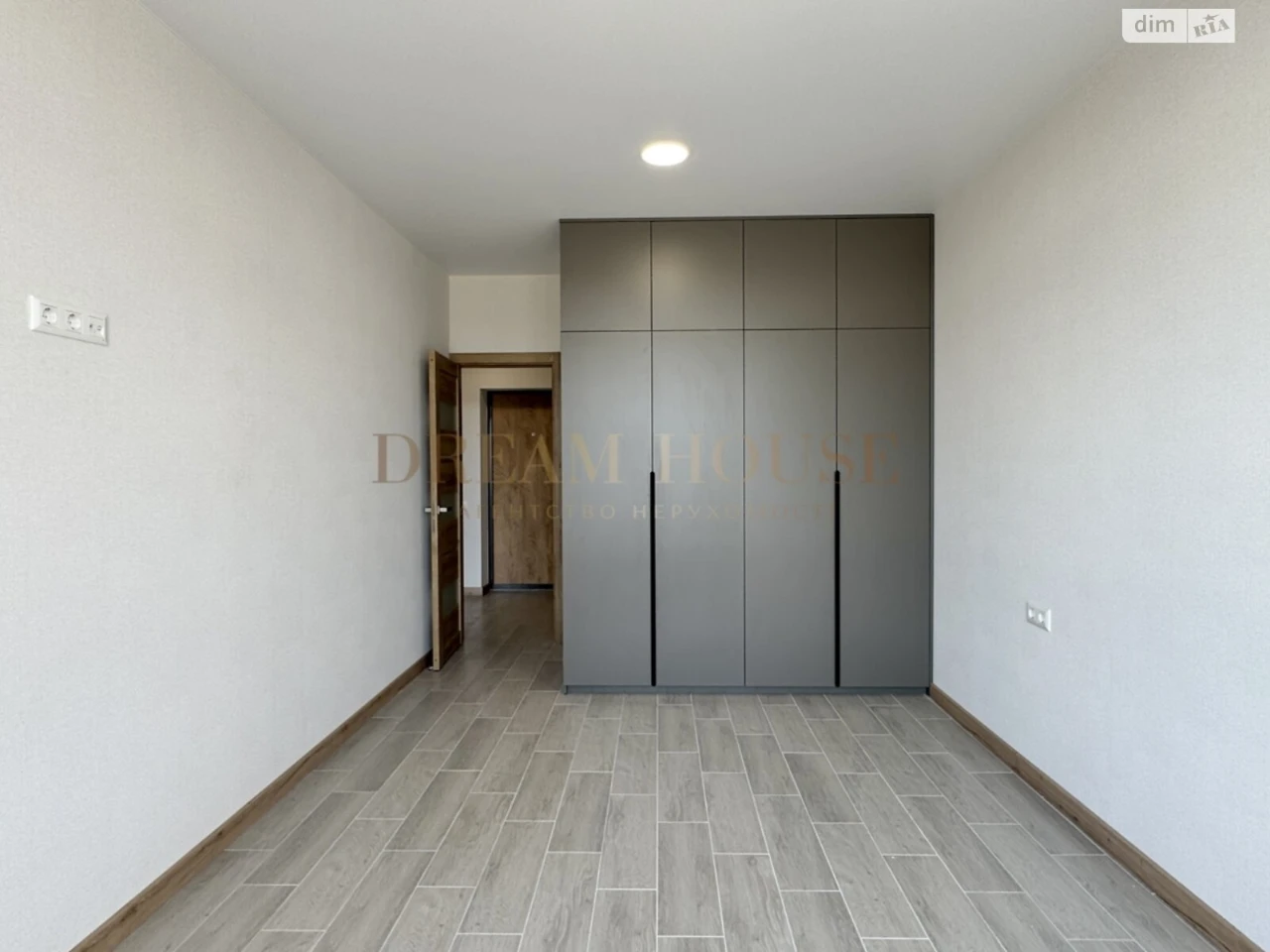 Sale Apartment