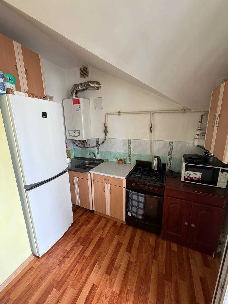 For Sale: One-room apartment with renovation near Central Park