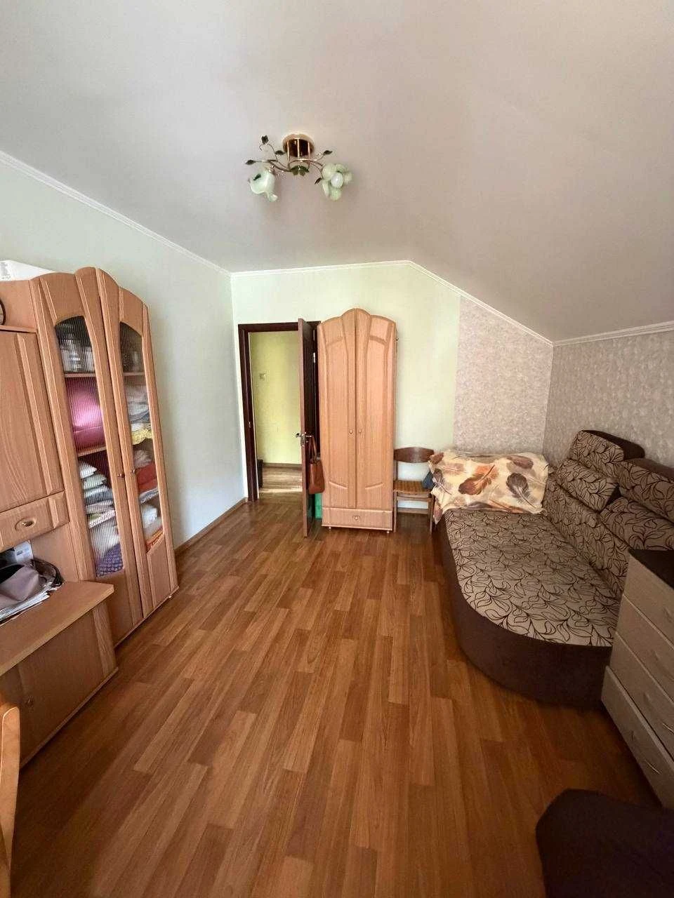 For Sale: One-room apartment with renovation near Central Park