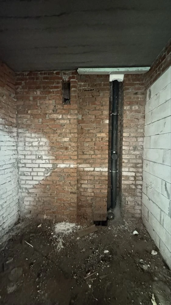 ШОК ЦІНА !! Велика двохкімнатна квартира 58 м2 .ГАЗ. Зданий
