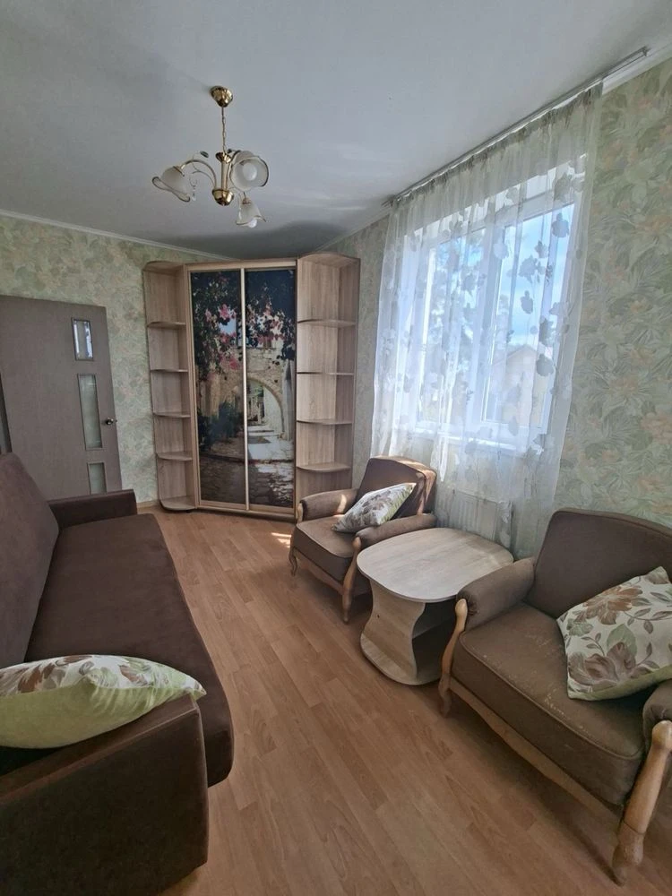 Irpin | 2-room apartment renovated | 3rd floor / 5 floors | Furniture + appliances