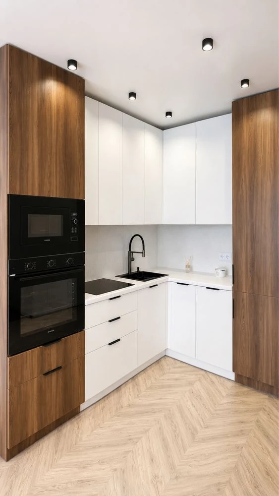 1-bedroom apartment with a kitchen of 24 m2! Central Park! New renovation
