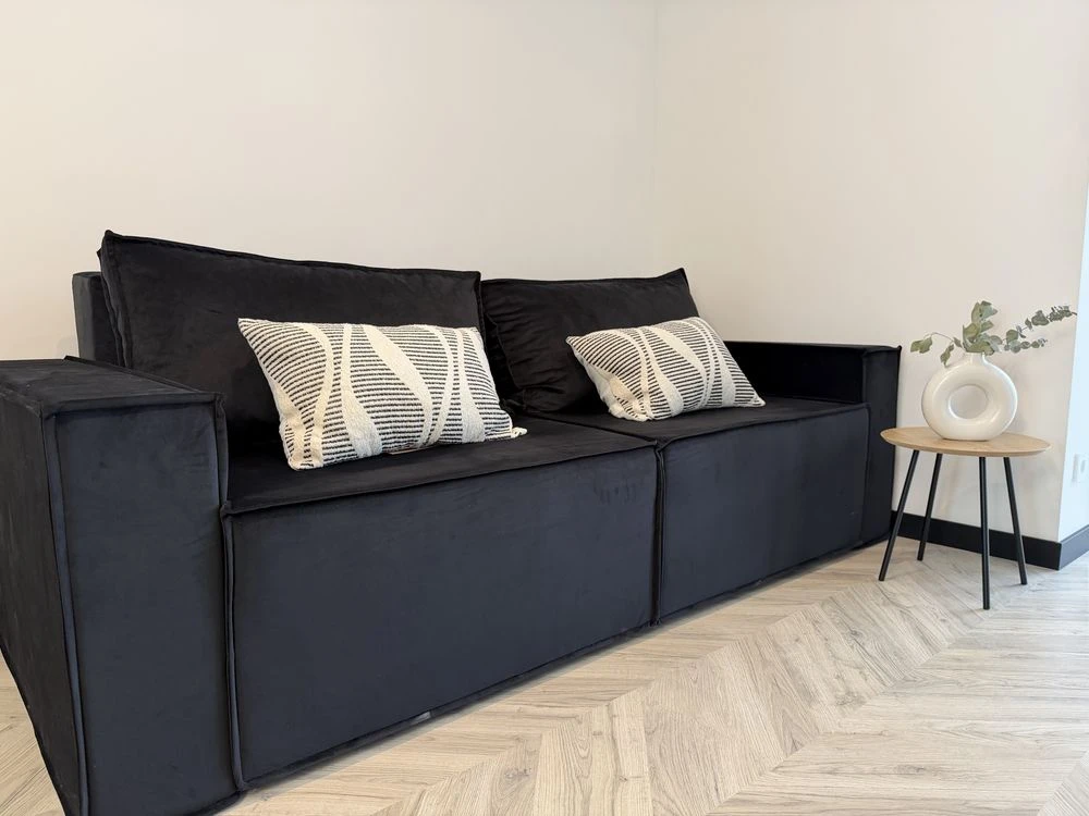 1-bedroom apartment with a kitchen of 24 m2! Central Park! New renovation