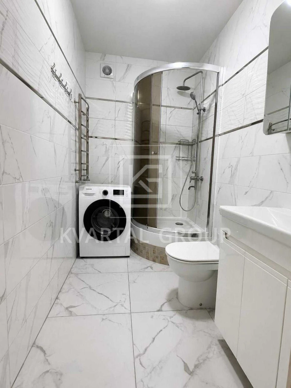 Sale of a 3-bedroom apartment near Central Park/Ready for