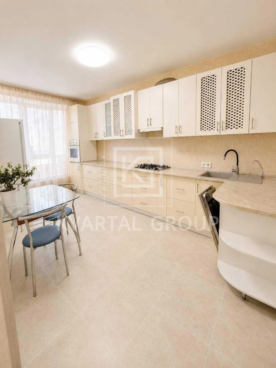 Sale of a 3-bedroom apartment near Central Park/Ready for