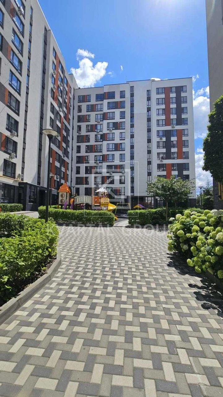 Продаж великої 2-кімнатної квартири 61м2  в ЖК «Нові Метри Ц