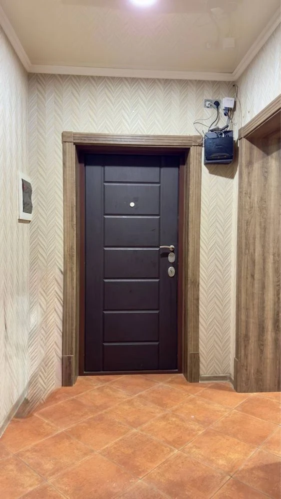 Spacious 2-bedroom apartment on Romodanova Street