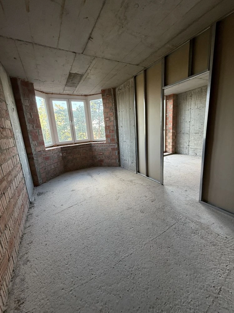 Spacious two-bedroom apartment in the "Münhausen 2" residential complex! Minimal fees