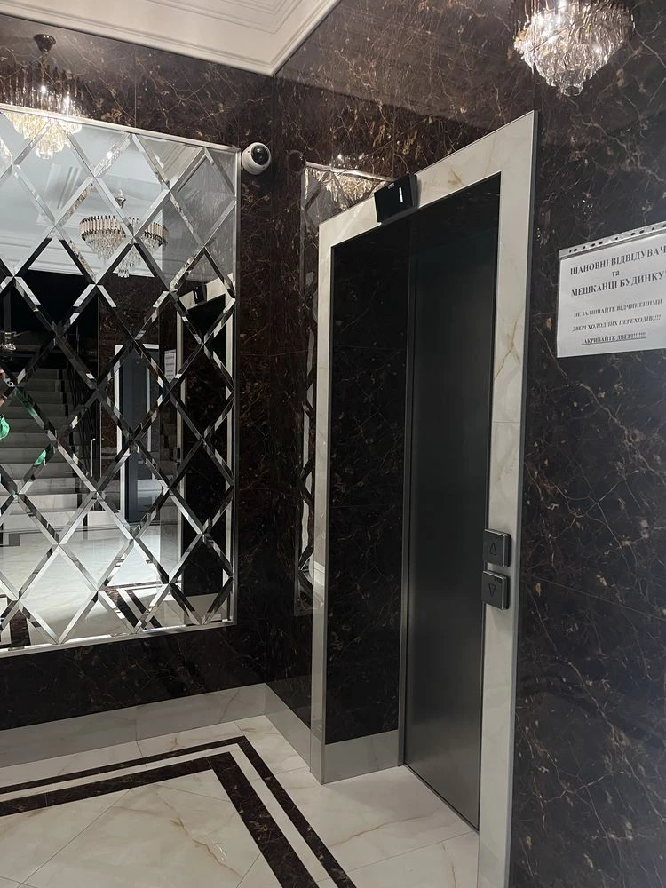 Urgent Sale. Street Soborna. State Programs - YES