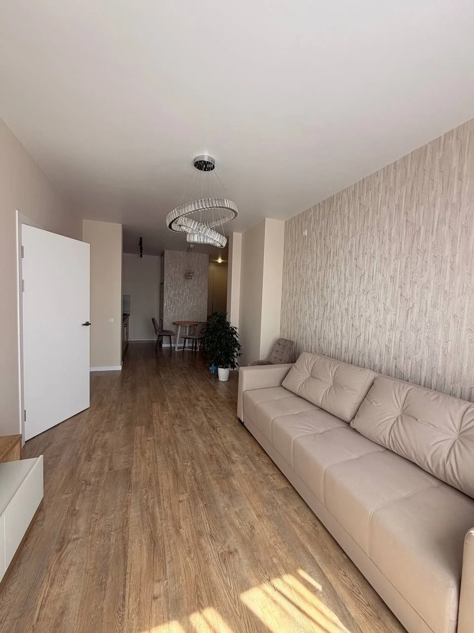 Продам 2-кімнатну квартиру, Ірпінь, терміново
