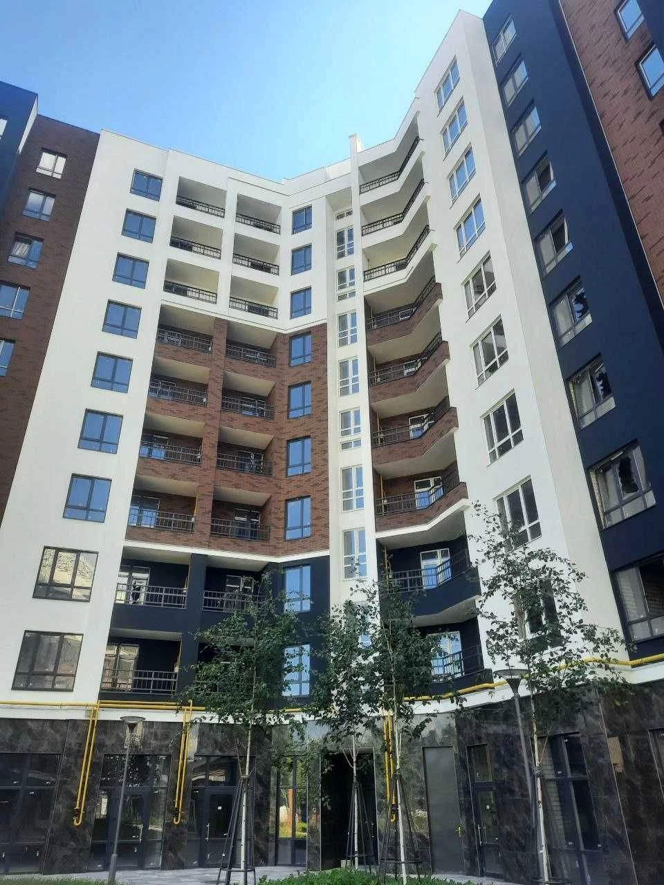 Great two-bedroom apartment in the Synercity residential complex!