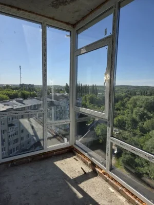 2к. кв 67м.кв. з переоформленням та дизайнерським проектом.