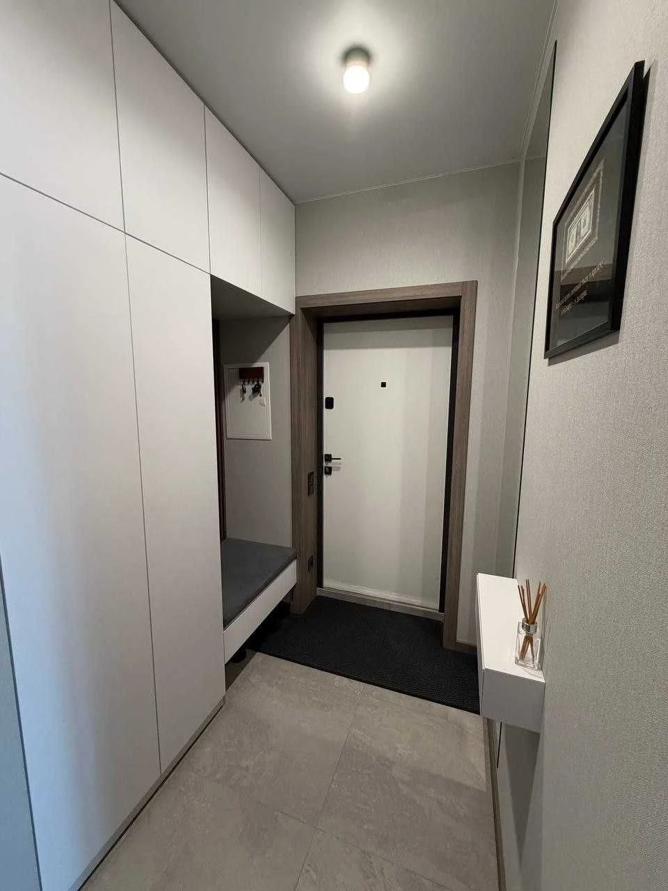 2-bedroom apartment, 60 sq m with elegant renovation in the heart of Irpin