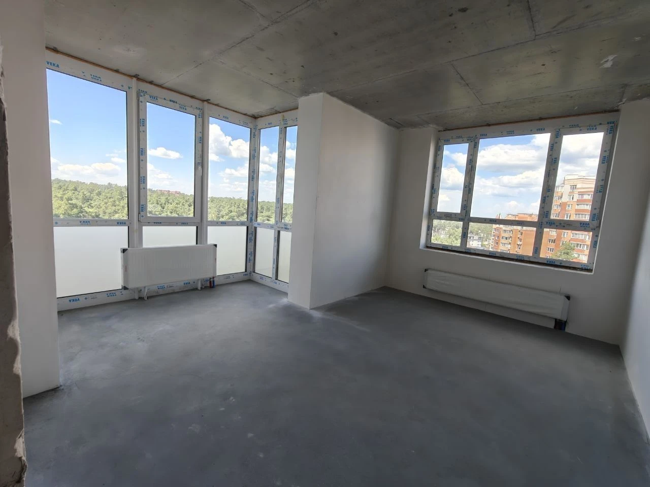 2-room apartment with a view of Central Park! NO commission!