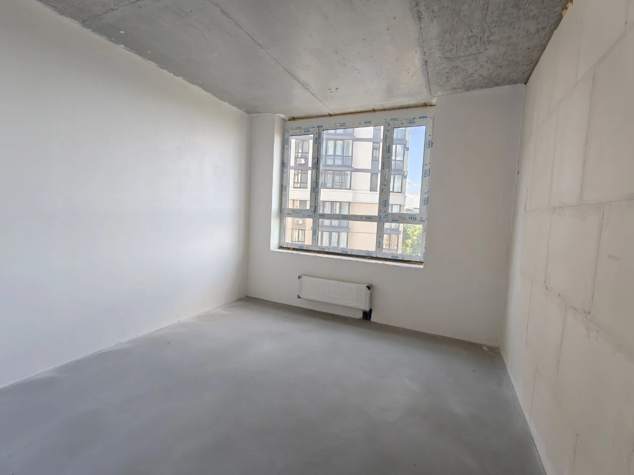 2-room apartment with a view of Central Park! NO commission!