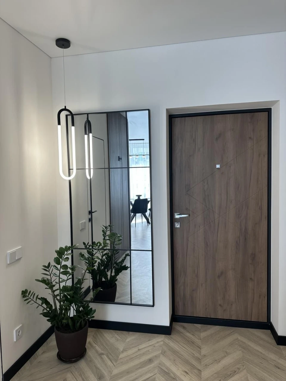 City Park Residence, one-bedroom apartment renovated, with wardrobe
