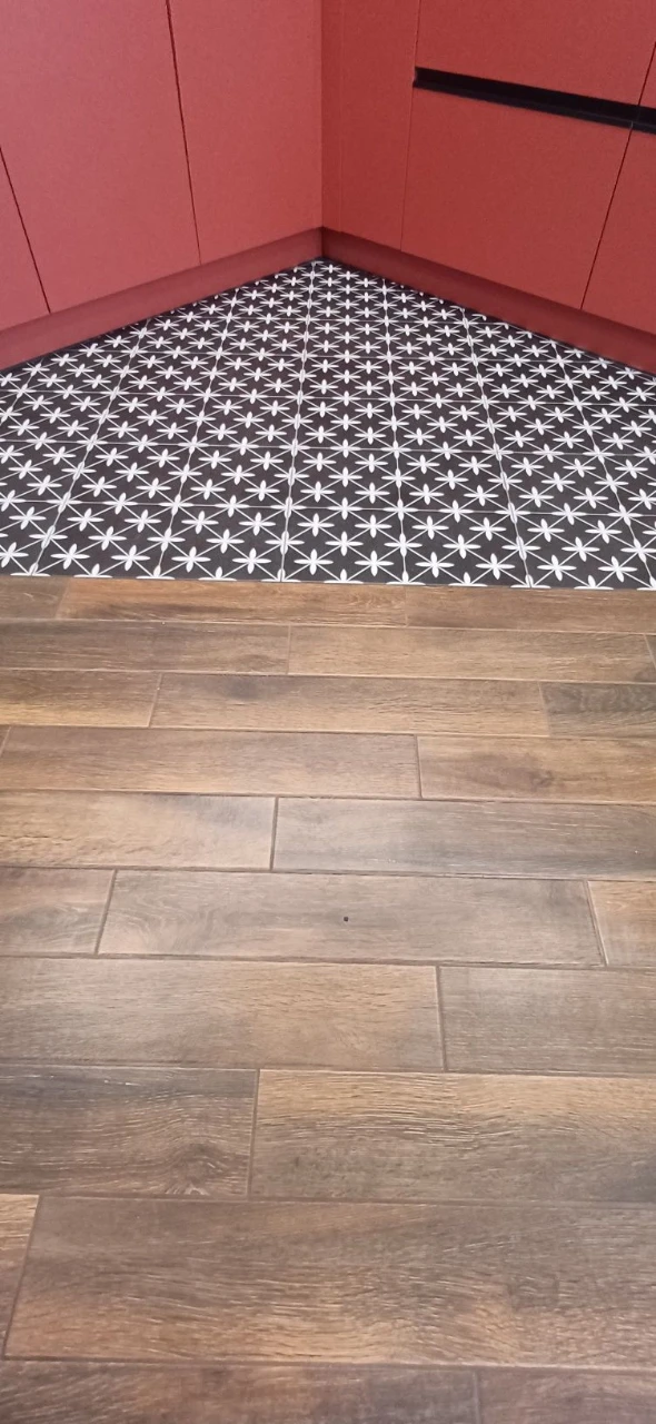 1-room apartment with new renovation, furniture and closet