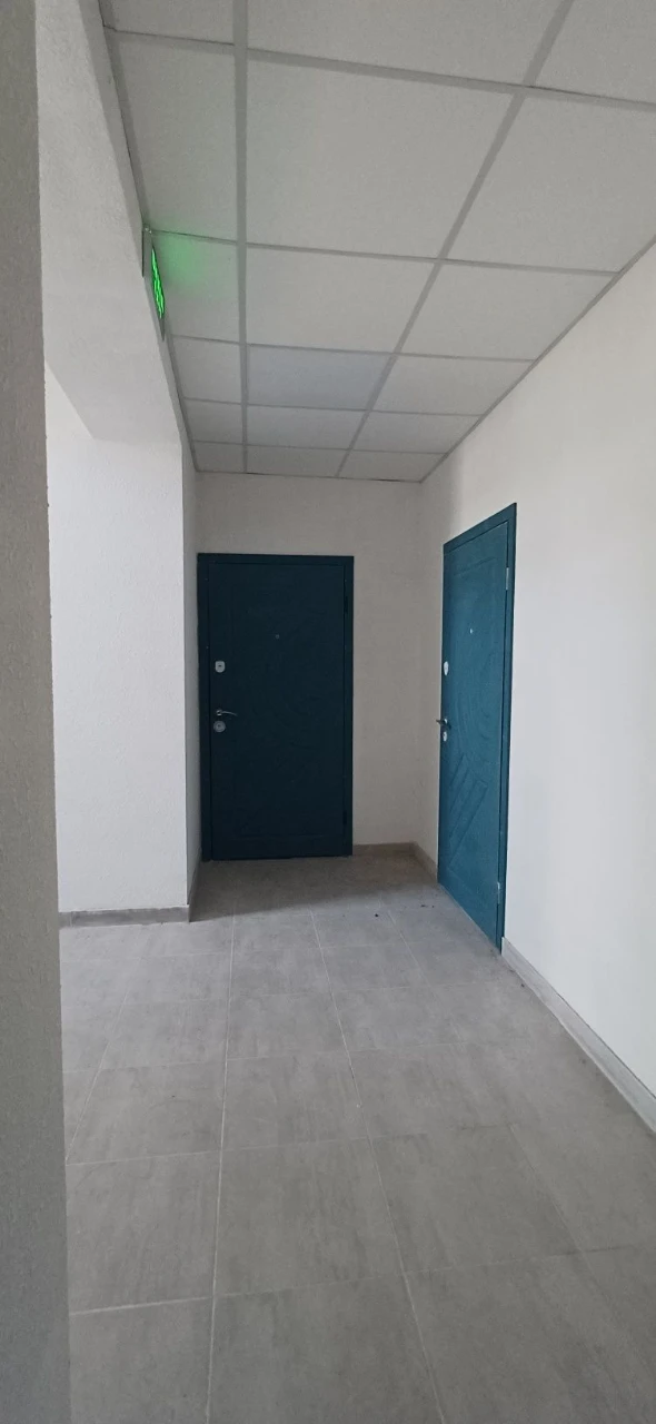1-room apartment with new renovation, furniture and closet