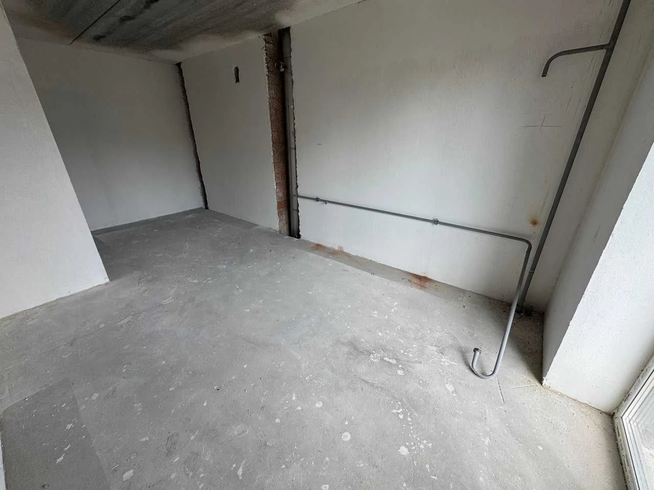 Apartment in ЖК Бургундія 3! Spacious 1-bedroom apartment with balcony!