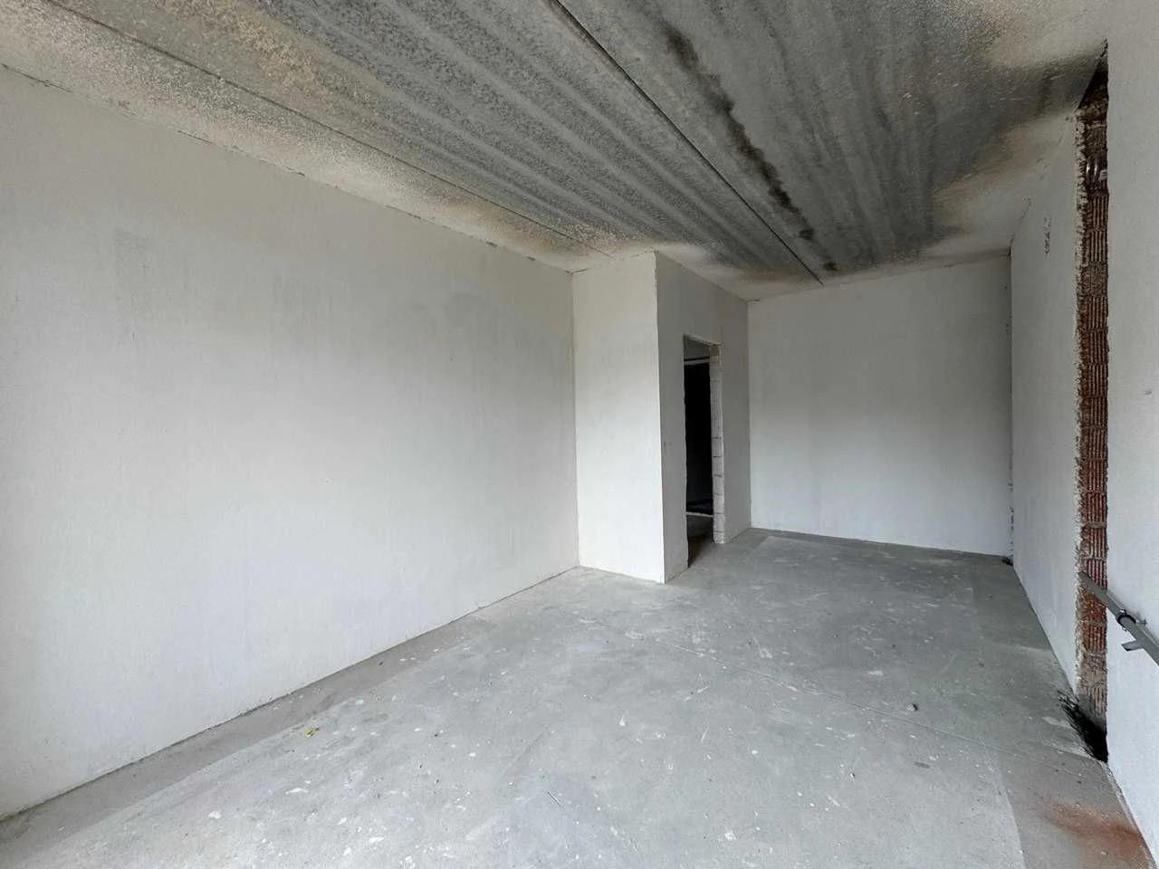 Apartment in ЖК Бургундія 3! Spacious 1-bedroom apartment with balcony!