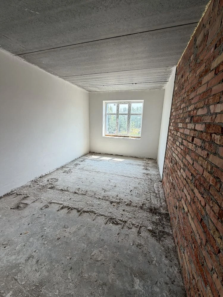 Sale of a 3-room euro apartment + balcony 13 sq.m.