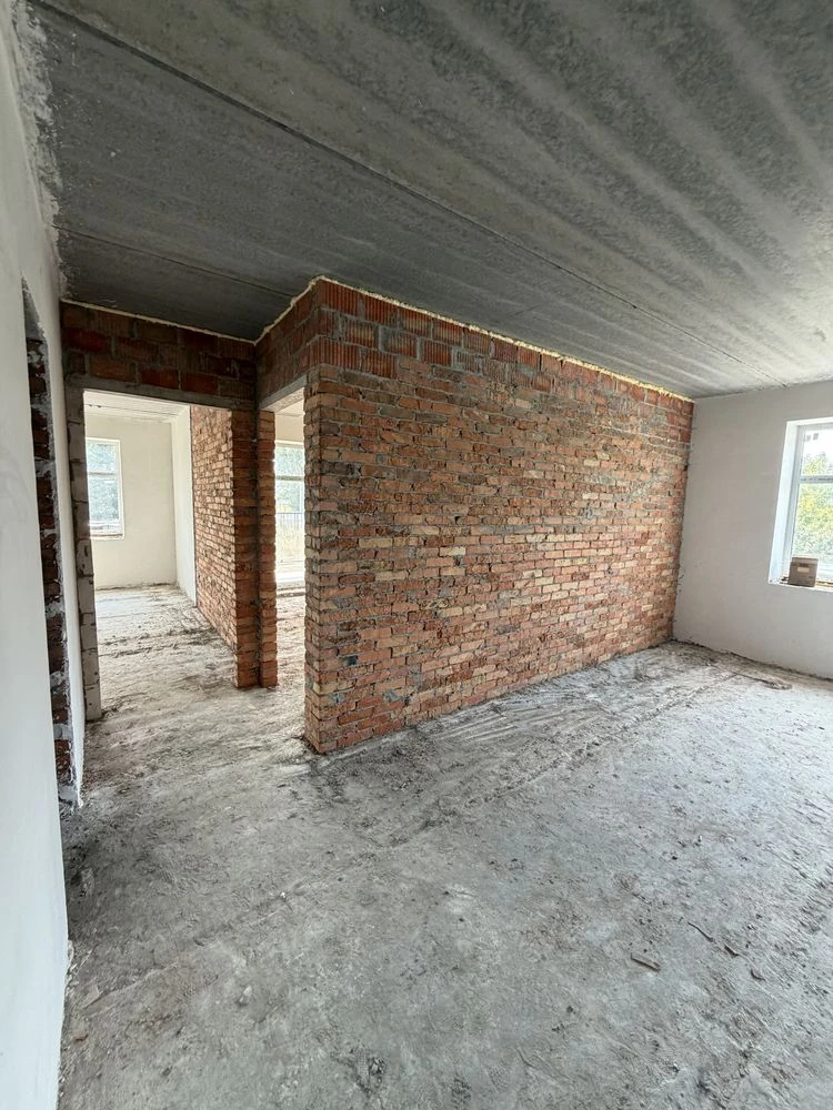 Sale of a 3-room euro apartment + balcony 13 sq.m.