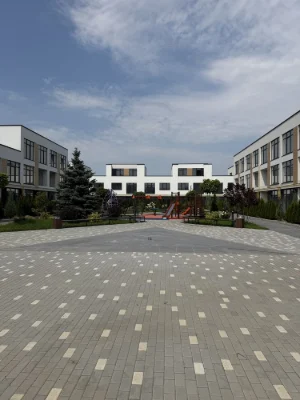 Sale of a 3-room euro apartment + balcony 13 sq.m.
