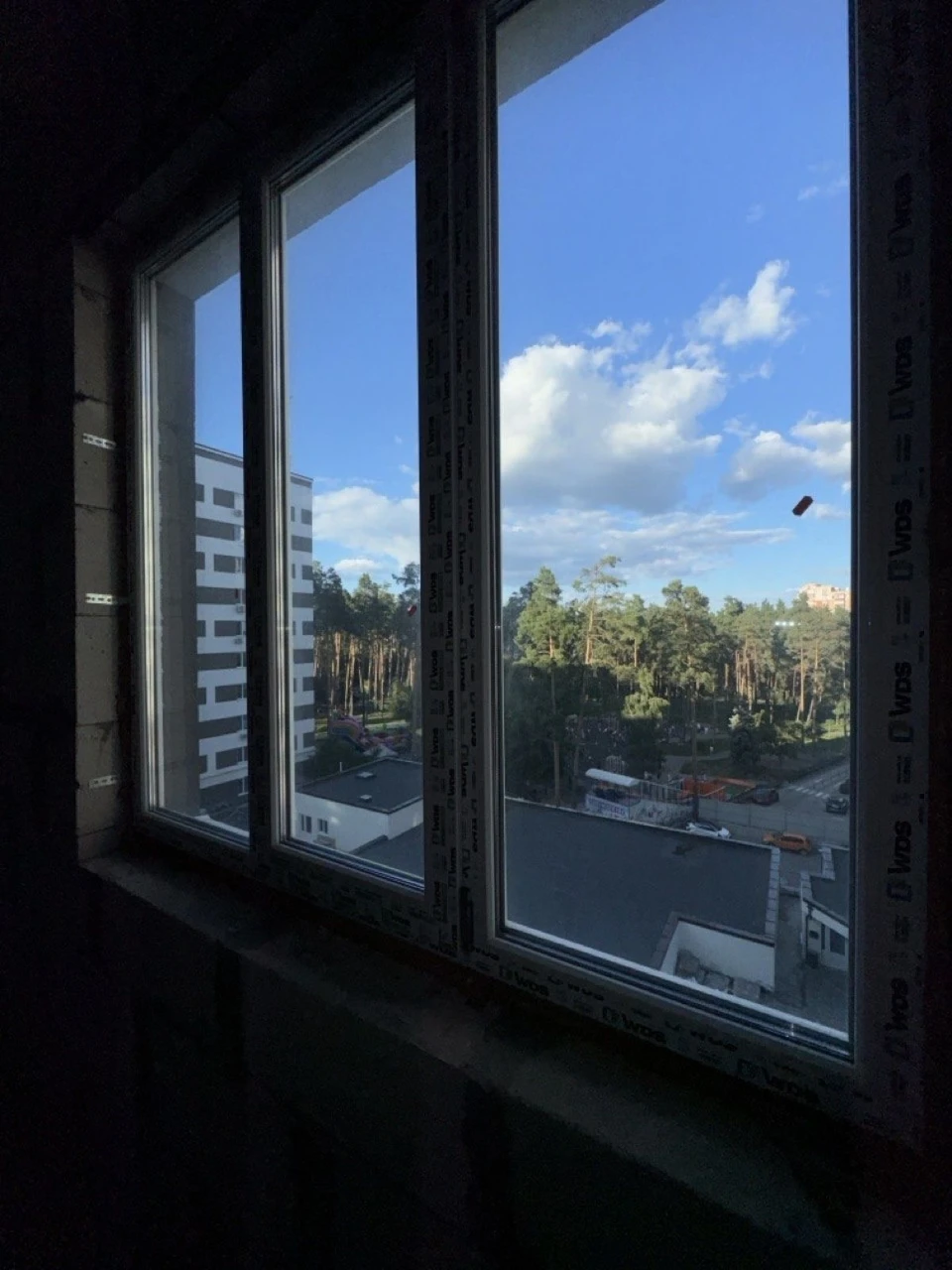 Spacious 2-bedroom apartment near Irpen Central Park
