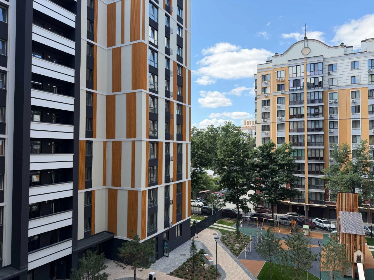Продажа 1-комнатной квартиры в ЖК "Фаворит Premium" в центре Ирпеня