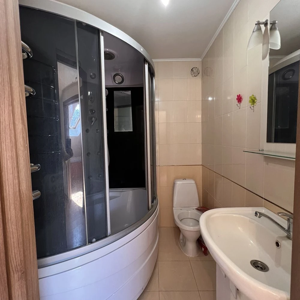 Sale of a 2-room apartment with renovation without commission under state programs