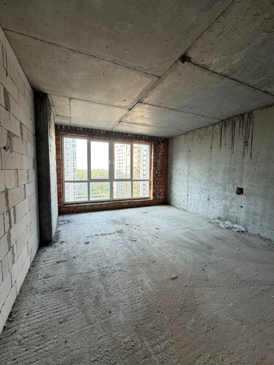 Best offer in a ready house! Large two-bedroom