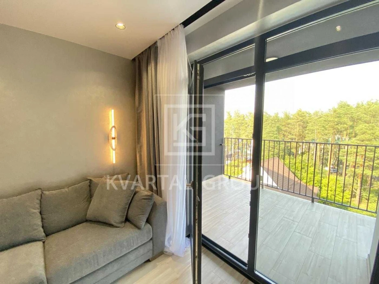 Apartment for sale: 1-bedroom apartment in a business-class residential complex Utlandia 2